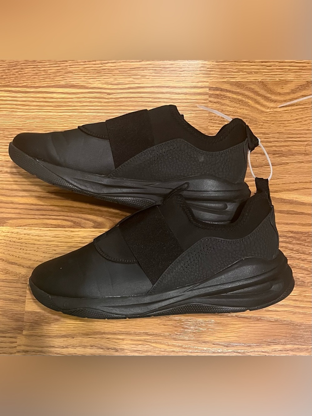 Clove Solo Slip-On Cushioned All Black Shoes